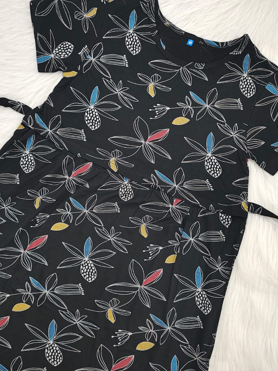 Zipless maternity wear Black flower